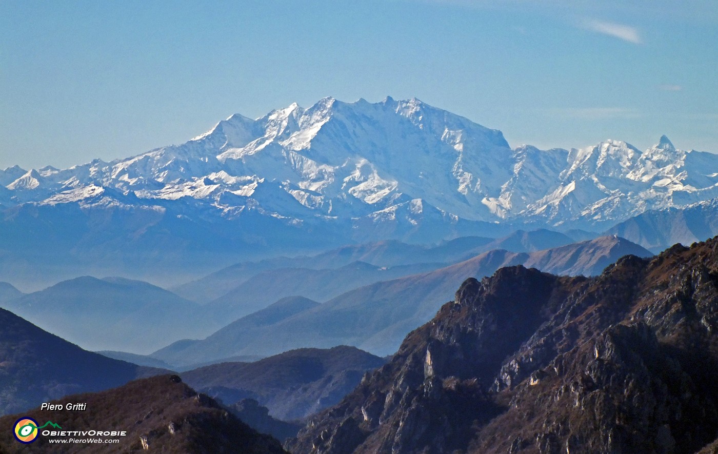 58 Zoom su Monte Rosa e Cervino.JPG